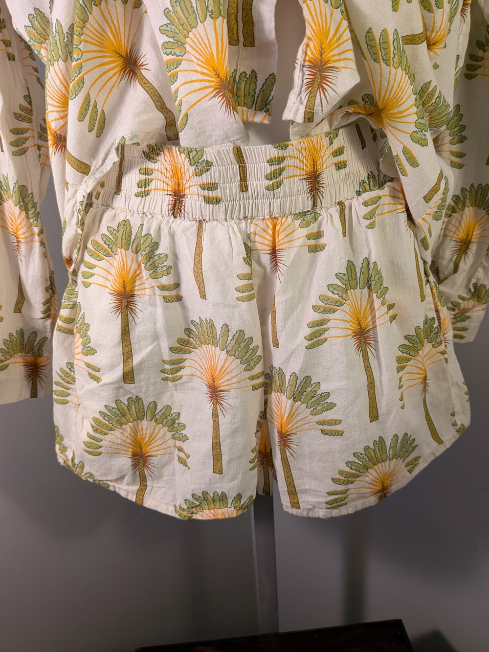 Haute Hippie Style 2pc Palm Tree Set S Button-Up Shirt Shorts Elastic Pockets - Picture 6 of 10